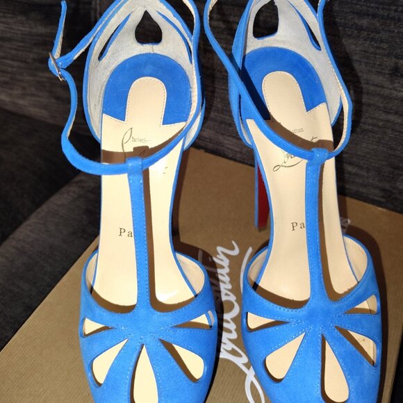 CHRISTIAN LOUBOUTIN Suede Cutout Accent T-Strap Pumps - Picture 10 of 16